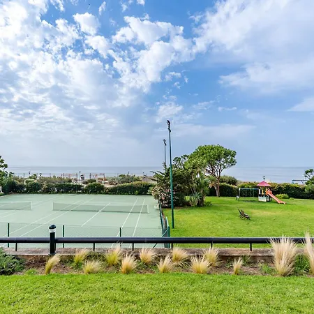 Apartment Chic With Pool And Parking Cascais